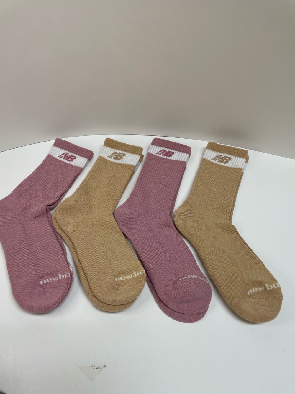New Balance Unisex Crew Socks in Mauve Pink and Camel - 4 Pair